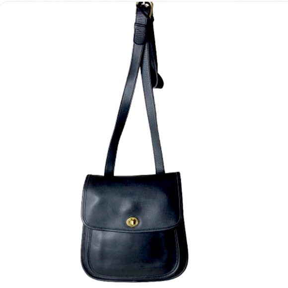 Vintage COACH Black Leather Side Pack Brass Turn Lock Shoulder Bag USA 9979 - Picture 17 of 17